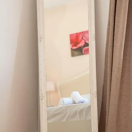 Jasmine - One Bedroom With Balcony *