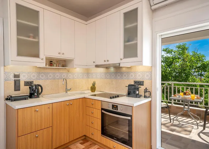 Jasmine - One Bedroom With Balcony *