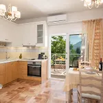 Jasmine - One Bedroom With Balcony Apartment *